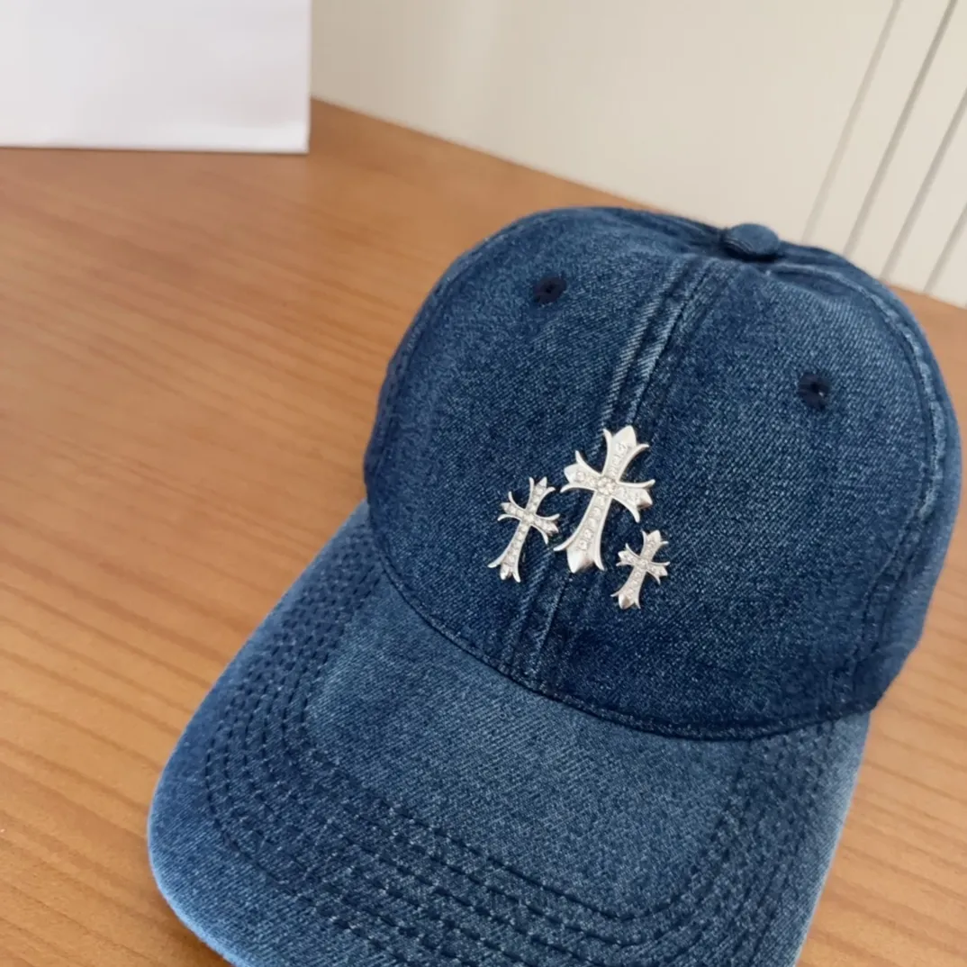 💰60 Chrome Hearts 💓Early spring Korean style fashion retro distressed hole hat wear design versatile baseball cap peaked cap